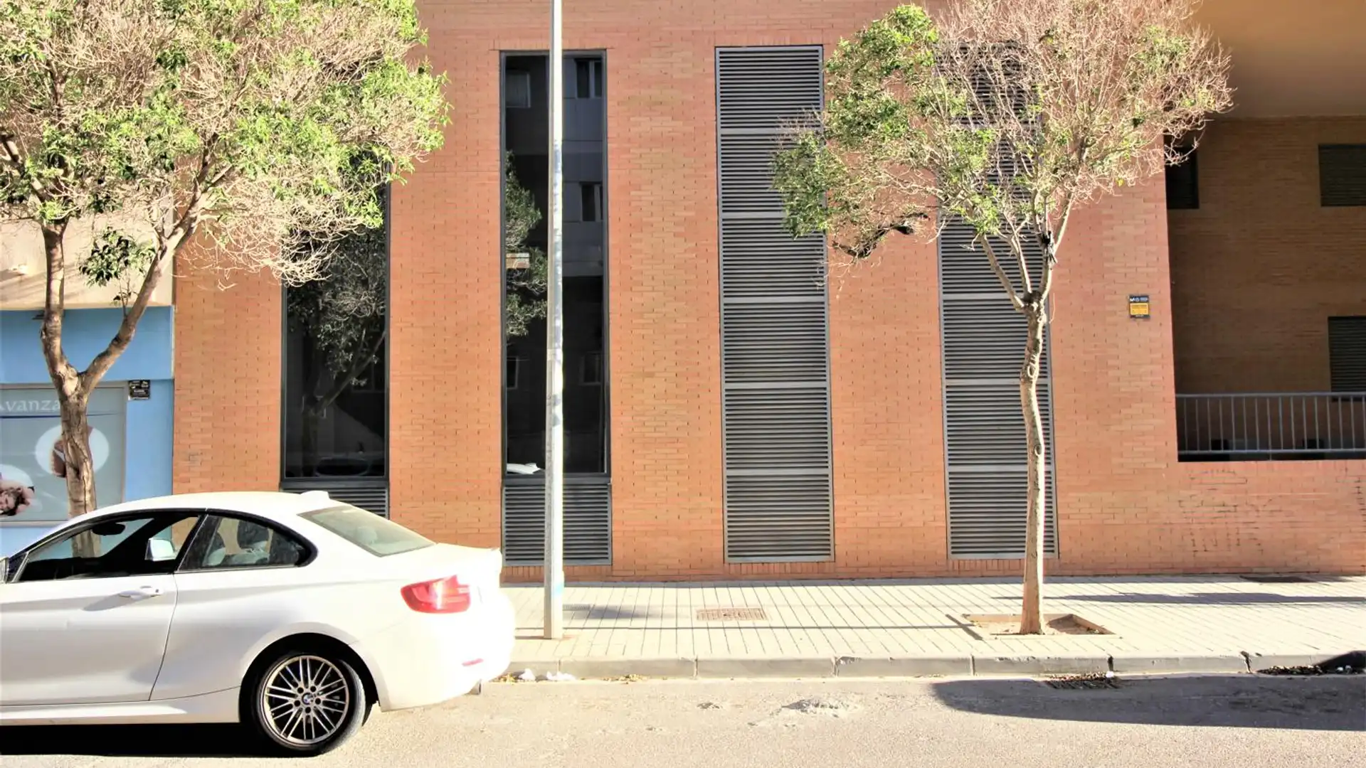 Premises for rent in Guinea, San Luis