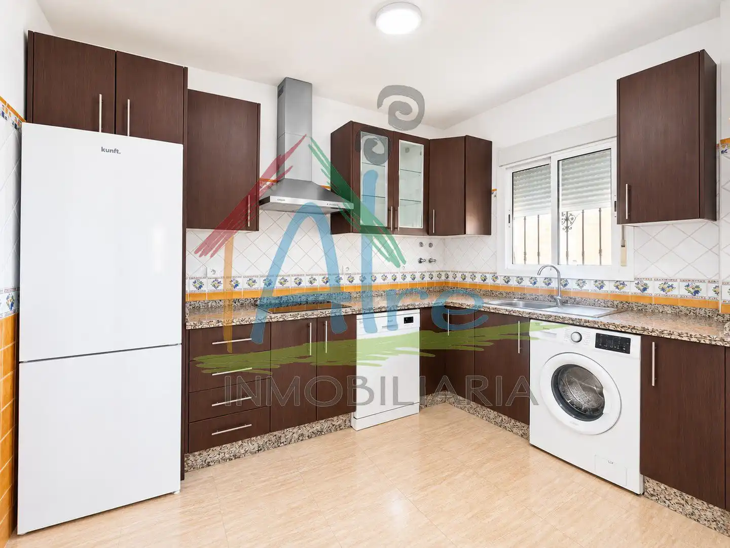 Kitchen of Flat for sale in Lepe  with Air Conditioner, Terrace and Storage room