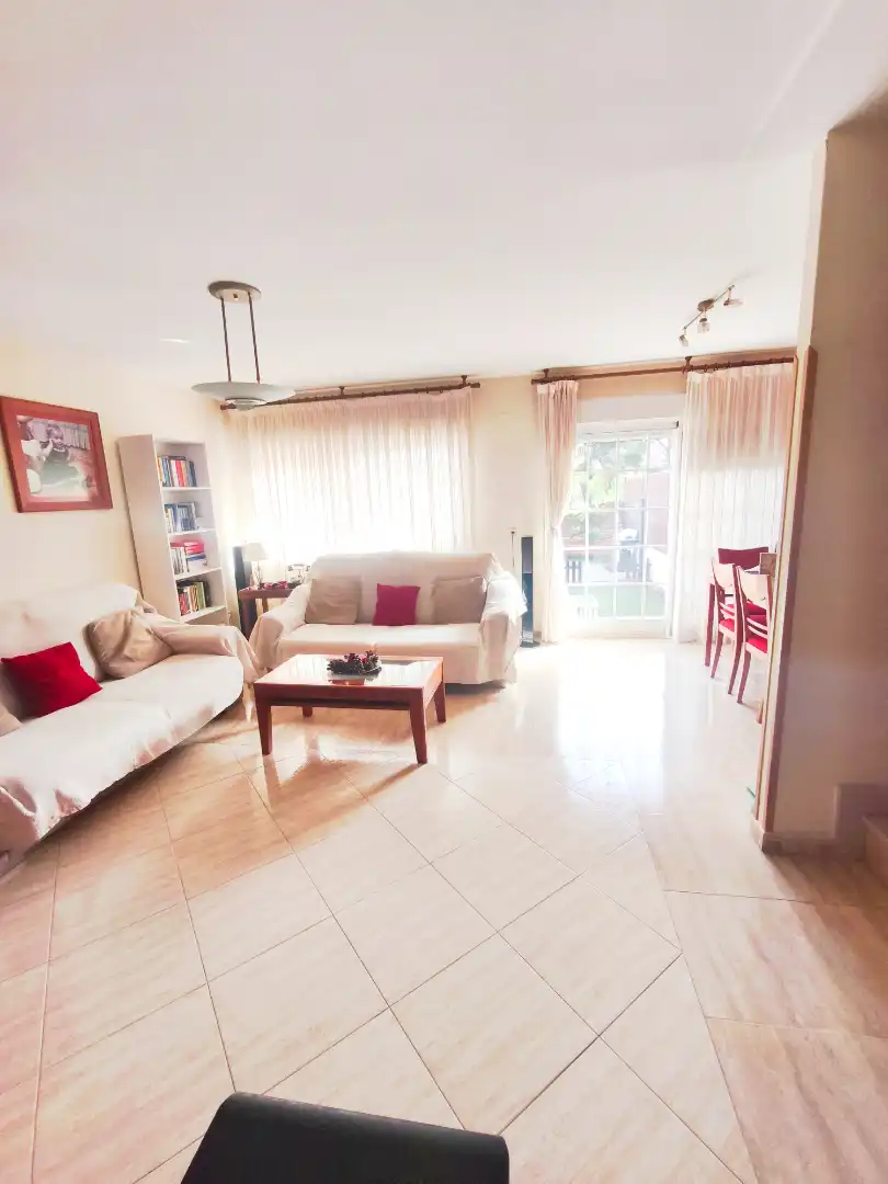 Living room of Houses for sale in Arroyomolinos (Madrid)  with Heating, Private garden and Terrace