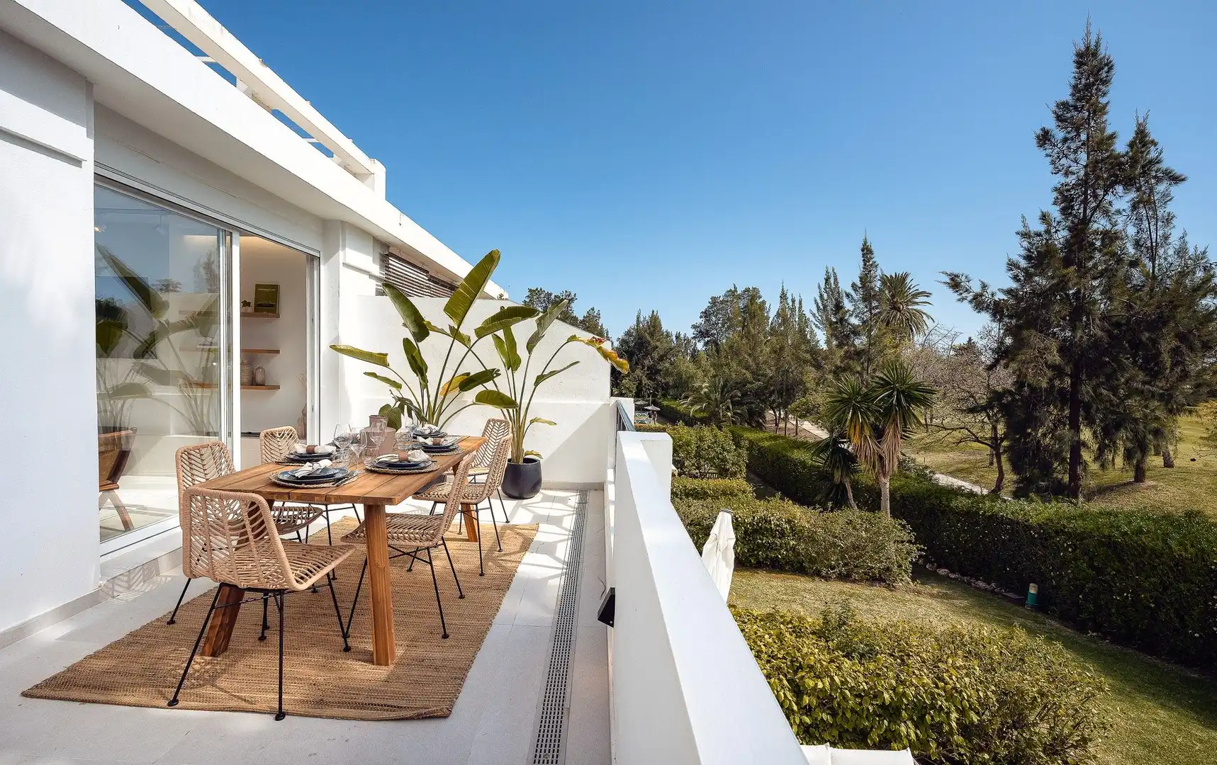 Terraza de Planta baja en venta en Benahavís con Aire acondicionado, Calefacción y Jardín privado