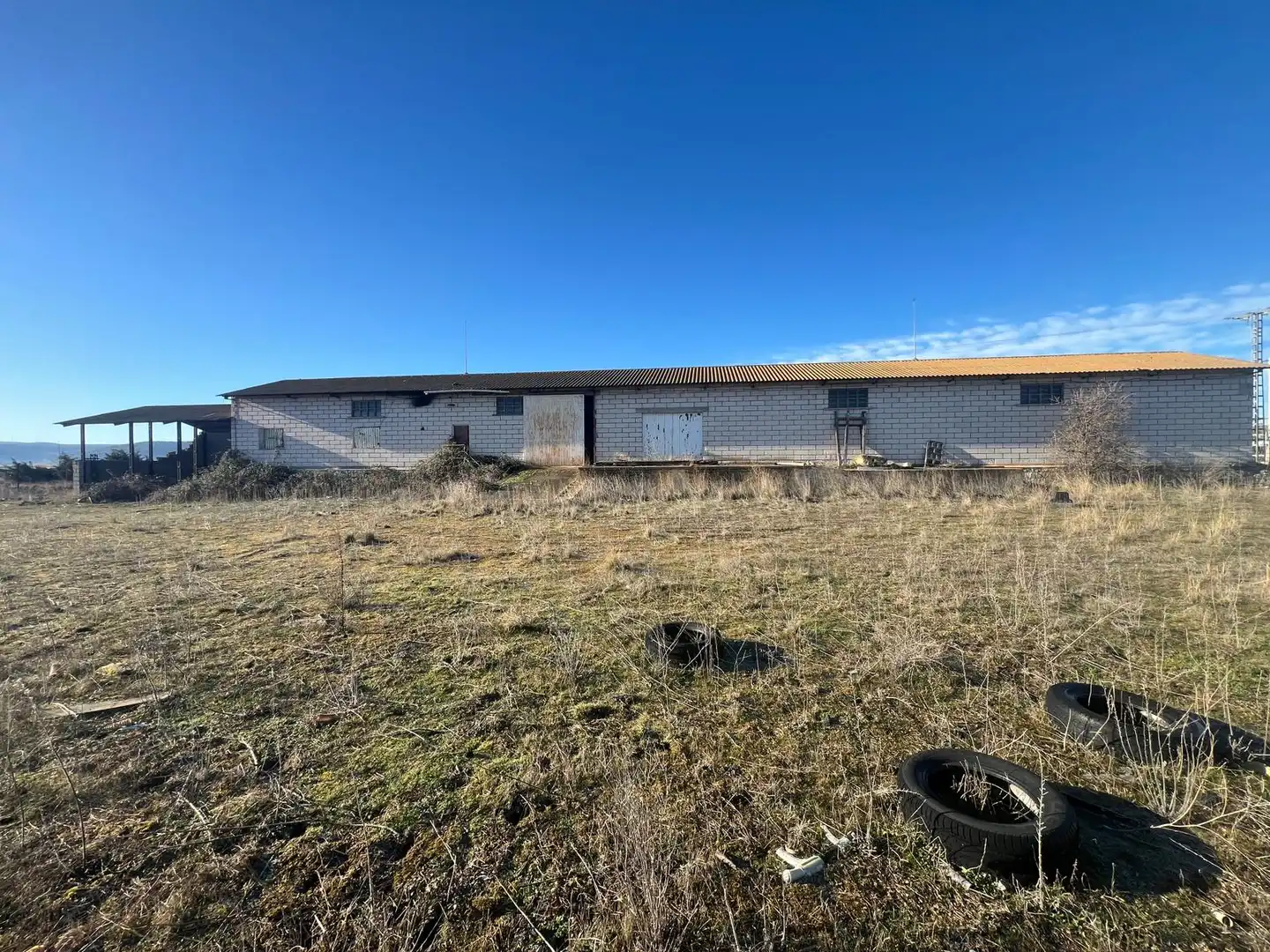 Nave industrial en venta en Vial Camino, La Colilla