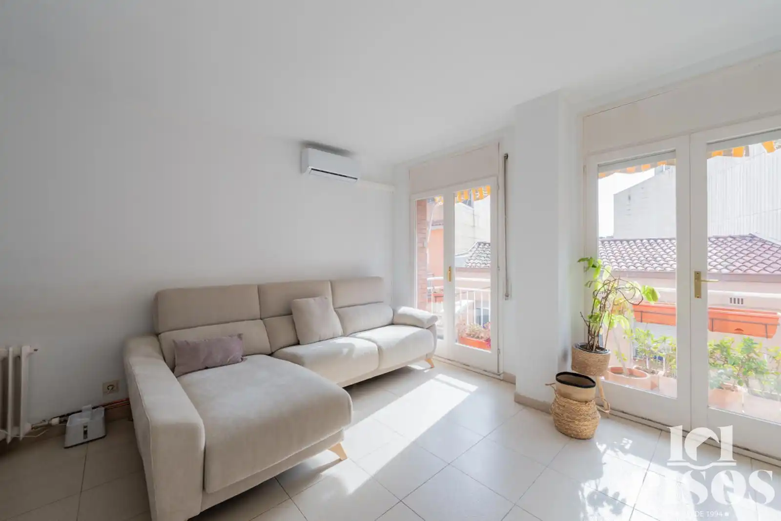 Sala de estar de Piso en venta en Sant Cugat del Vallès con Aire acondicionado, Calefacción y Terraza