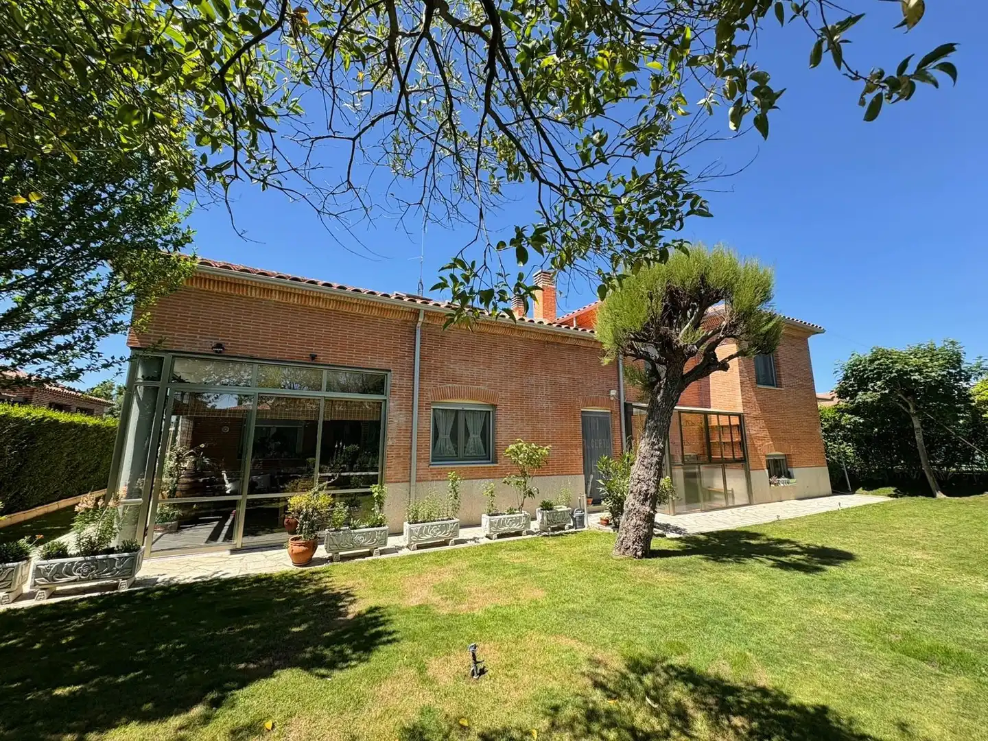 Xalet amb piscina en venda a Villamayor