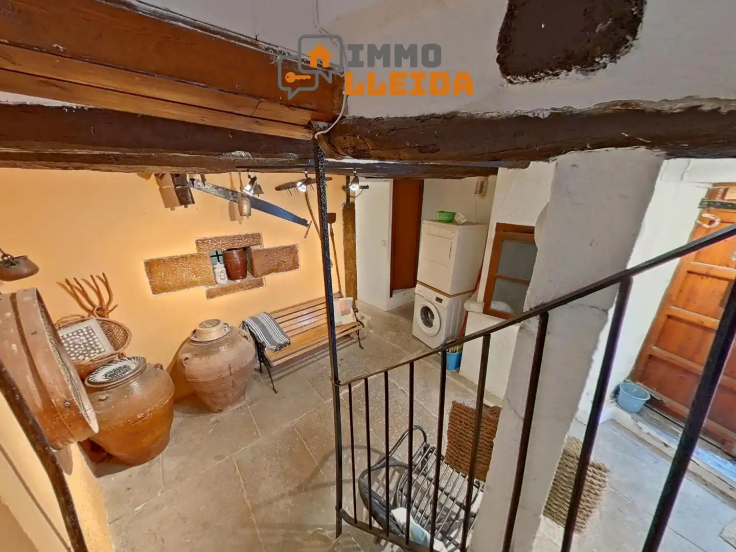 Balcony of Houses for sale in Nalec  with Storage room, Furnished and Balcony