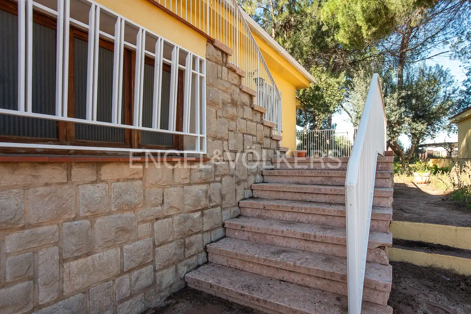 Vista exterior de Casa o chalet en venta en Vila-real con Aire acondicionado, Calefacción y Jardín privado