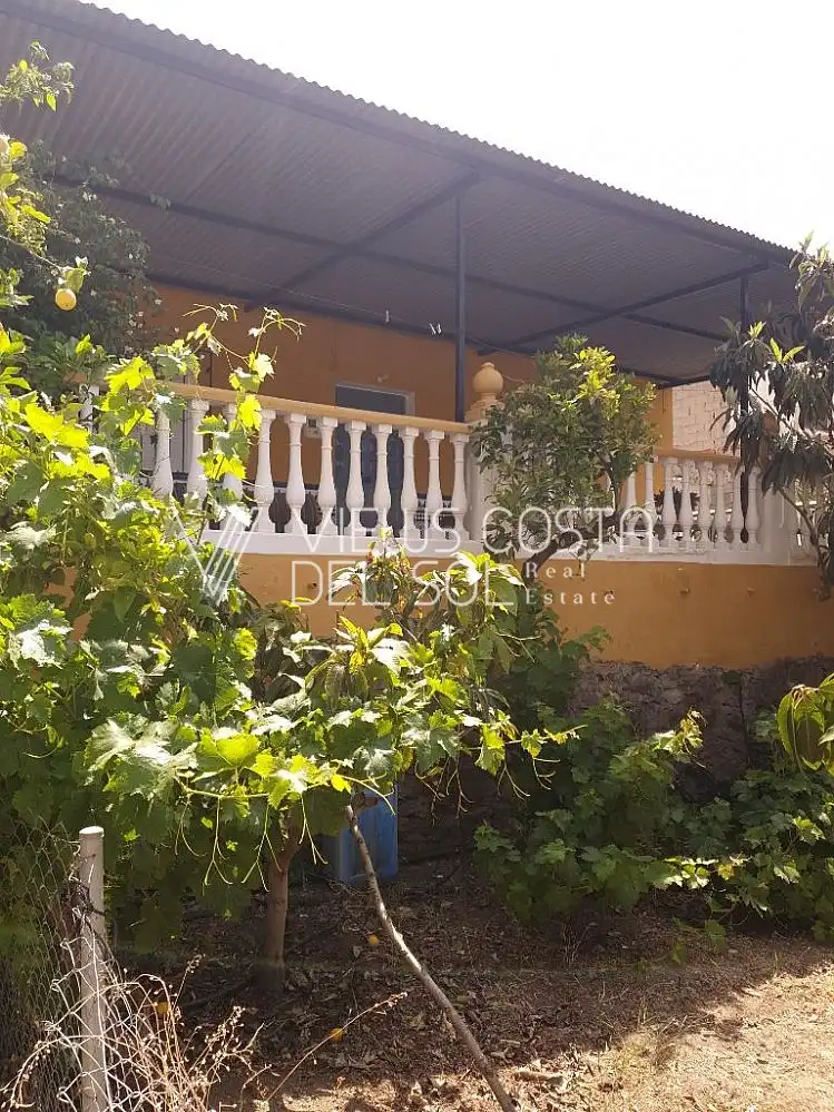 Vista exterior de Casa o chalet en venta en Torrox con Terraza, Amueblado y Horno