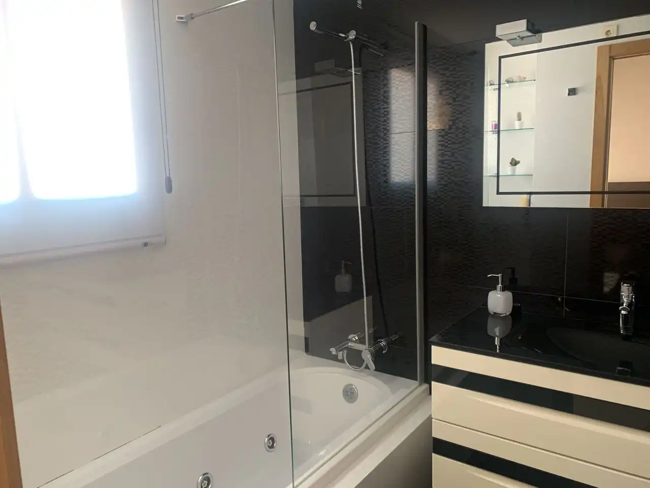 Baño de Piso en venta en Almenara con Amueblado