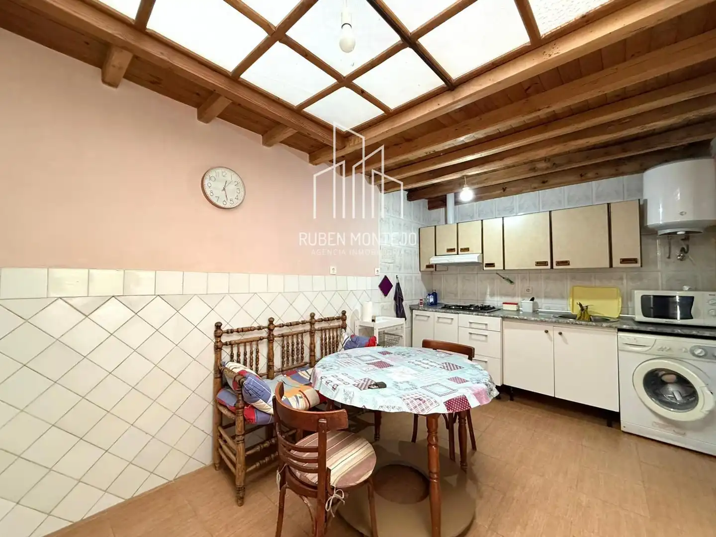 Kitchen of Houses for sale in Topas  with Private garden and Furnished
