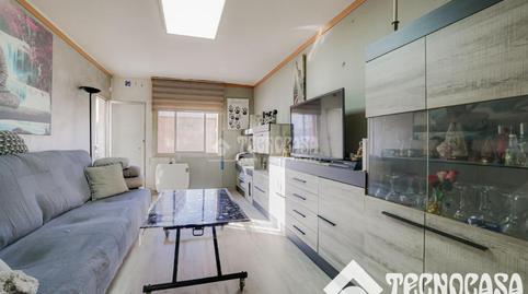 Foto 3 de Piso en venta en Llefià, Badalona