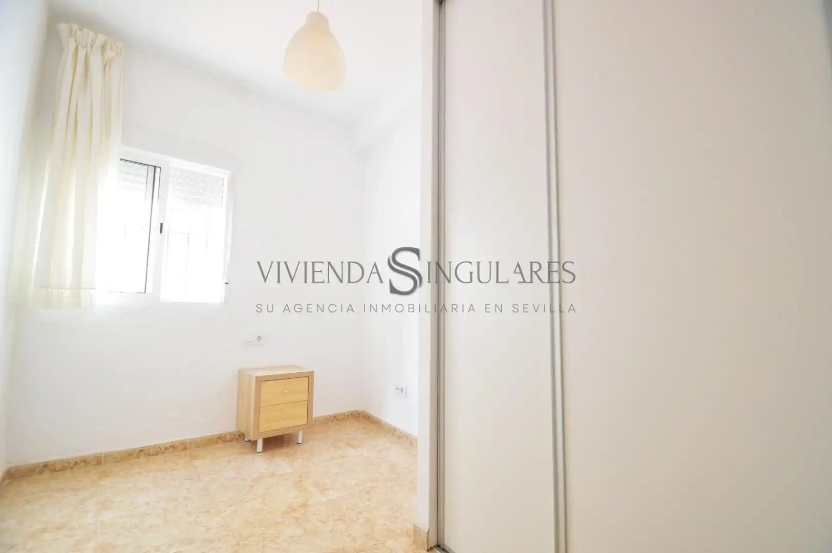 Habitación de Piso en venta en Sevilla con Amueblado
