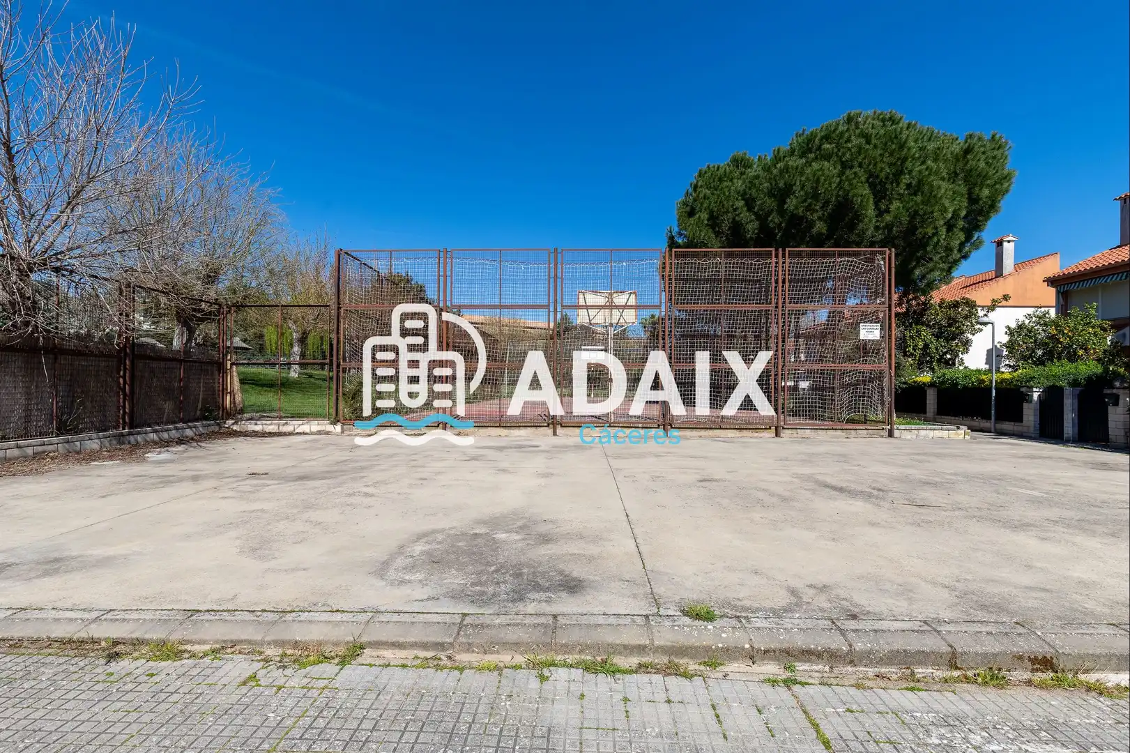 Aparcament de Casa o xalet en venda en Cáceres amb Aire condicionat, Calefacció i Traster