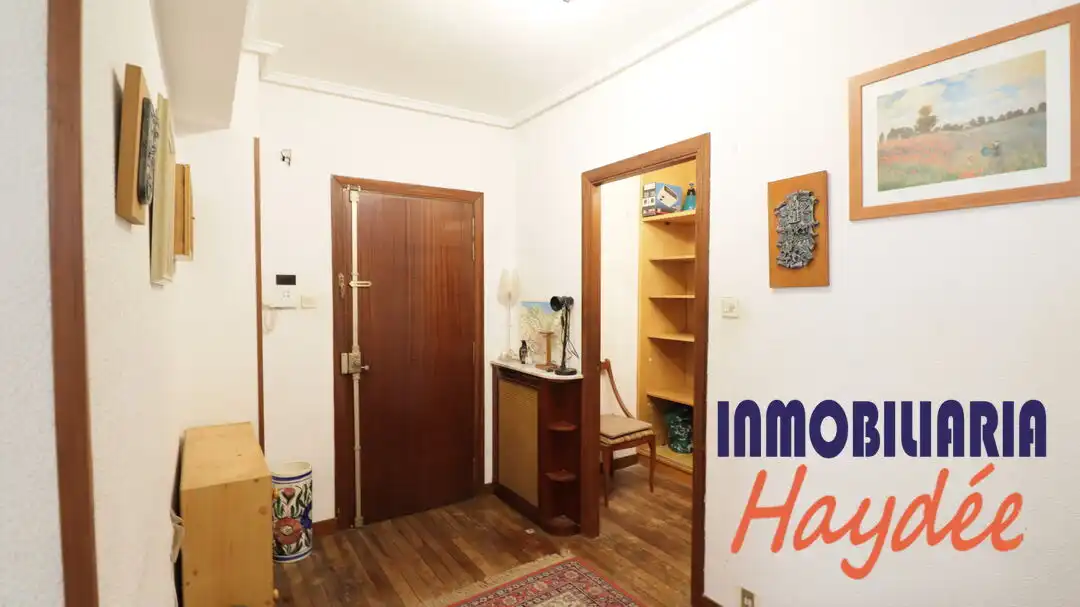 Flat for sale in Getxo   with Heating, Private garden and Storage room