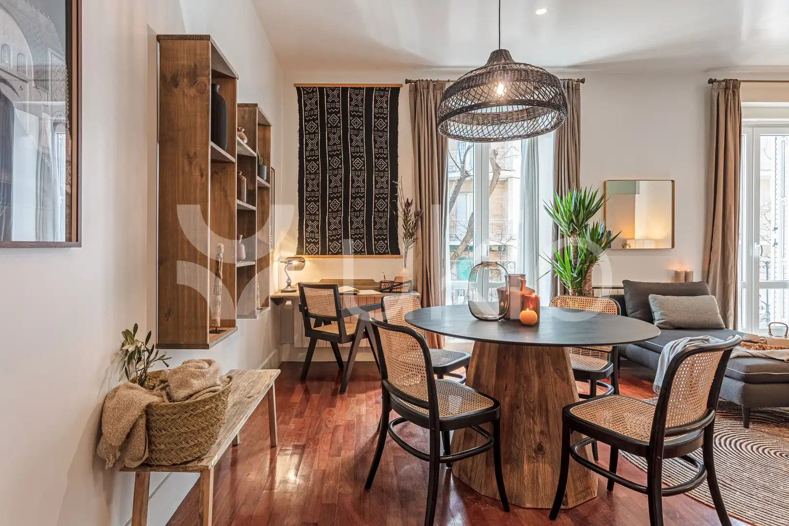 Comedor de Apartamento de alquiler en Madrid con Aire acondicionado, Calefacción y Amueblado