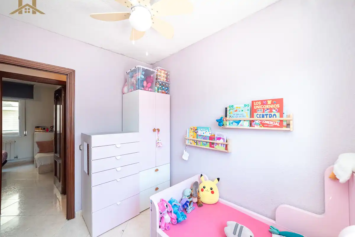 Bedroom of Flat for sale in Leganés  with Air Conditioner, Terrace and Furnished