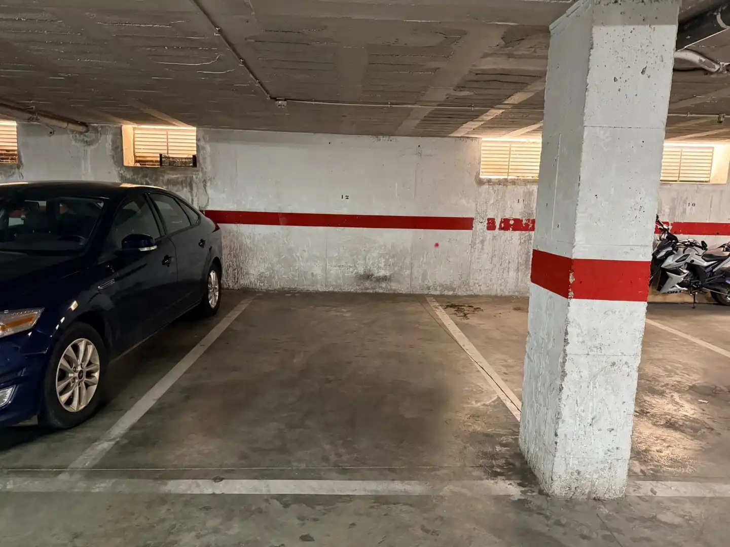 Parking de Dúplex en venta en Badajoz con Aire acondicionado y Calefacción