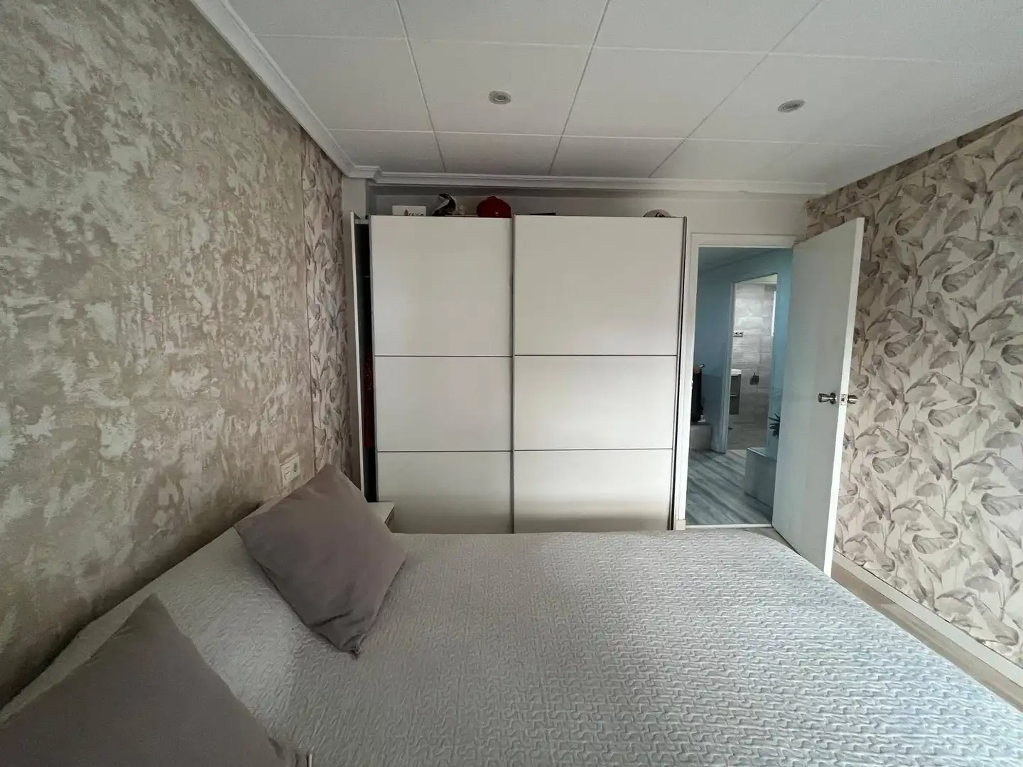 Habitación de Piso en venta en Elche / Elx con Balcón