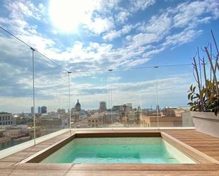 Piscina de Àtic de lloguer en  Barcelona Capital amb Terrassa, Piscina i Moblat