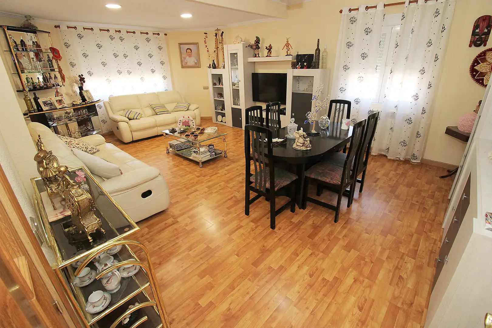 Sala de estar de Casa o chalet en venta en Torremocha de Jarama con Aire acondicionado, Calefacción y Jardín privado