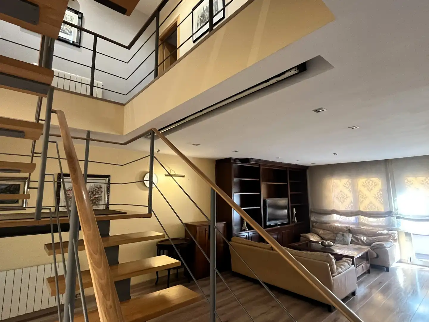 Casa adosada en venta en Carrer de les Colomeres, 84, Centre - Estació