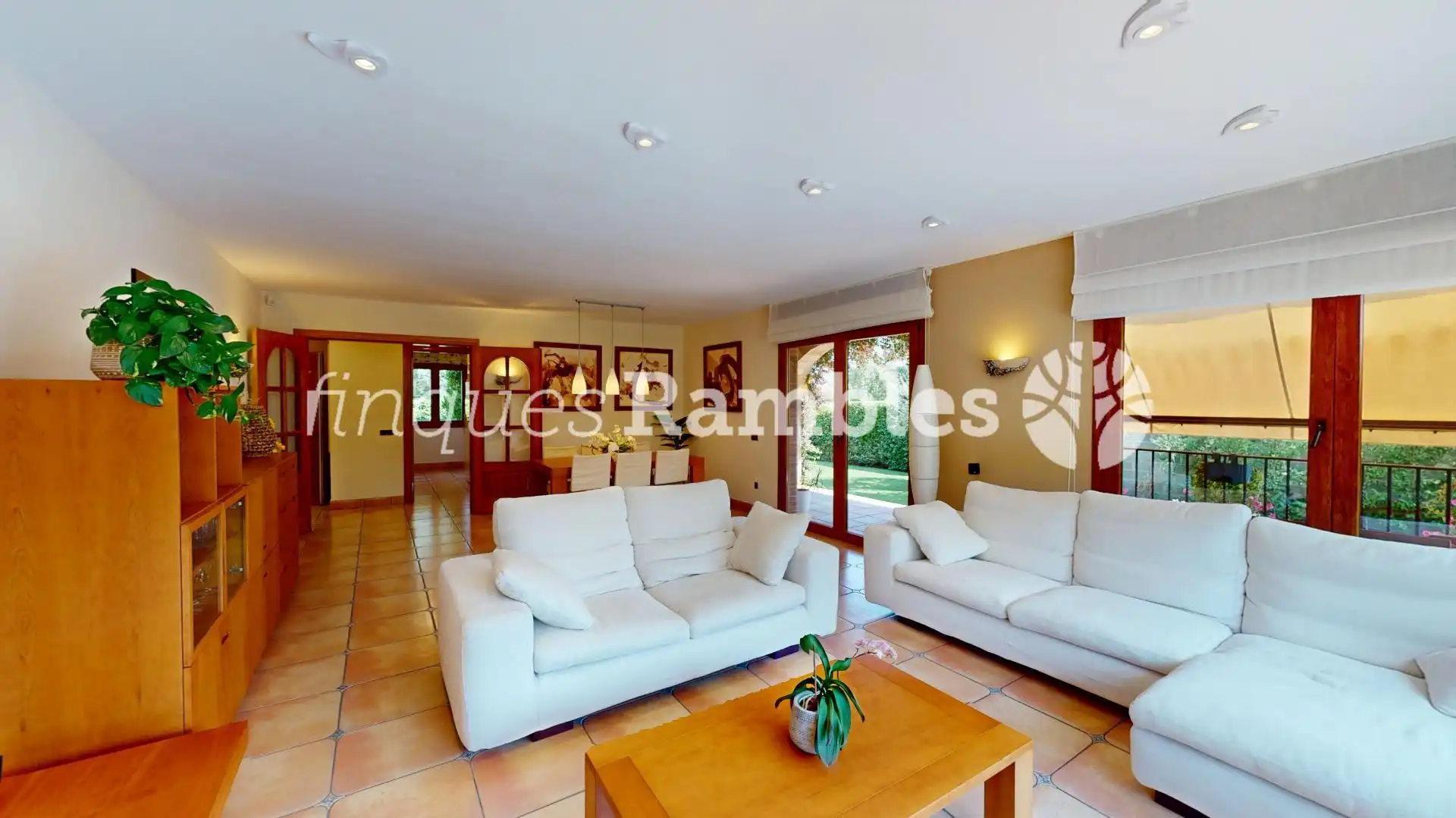 Sala de estar de Casa o chalet en venta en La Pobla de Claramunt con Calefacción, Jardín privado y Terraza