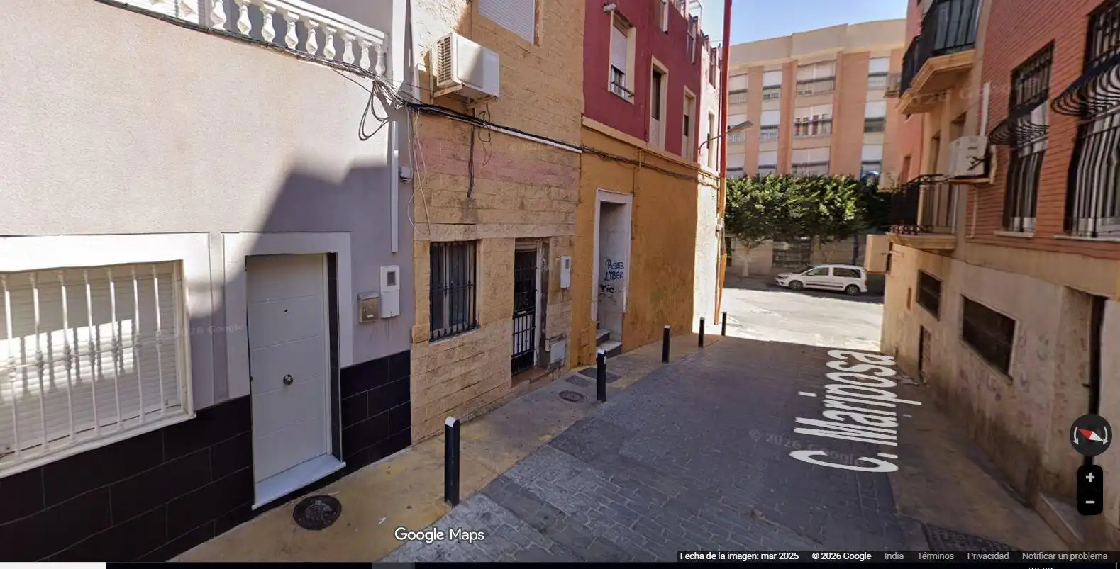 Casa en venda a Calle mariposa 6