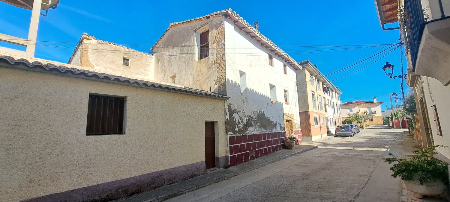 Exterior view of House or chalet for sale in Igriés  with Storage room