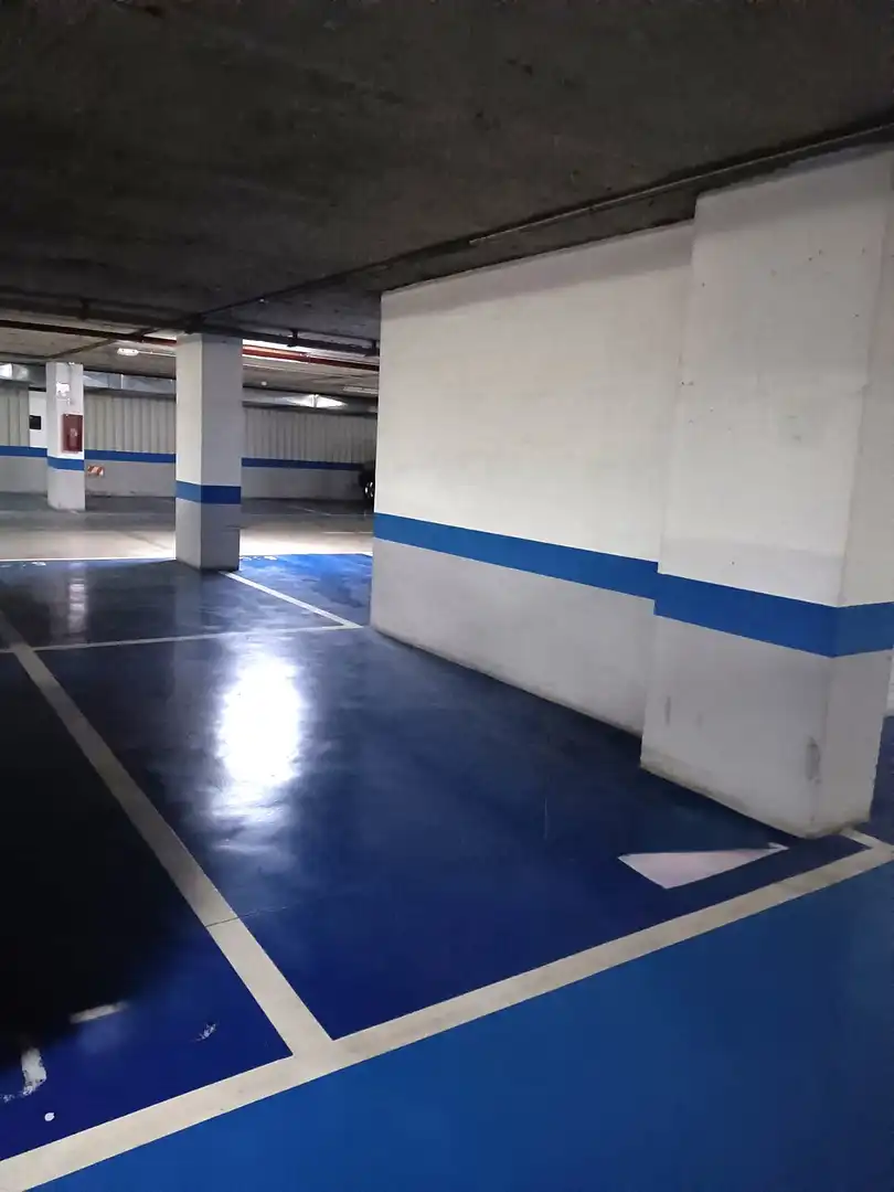 Parkplatz von Garage zum Verkauf in Málaga mit Alarm
