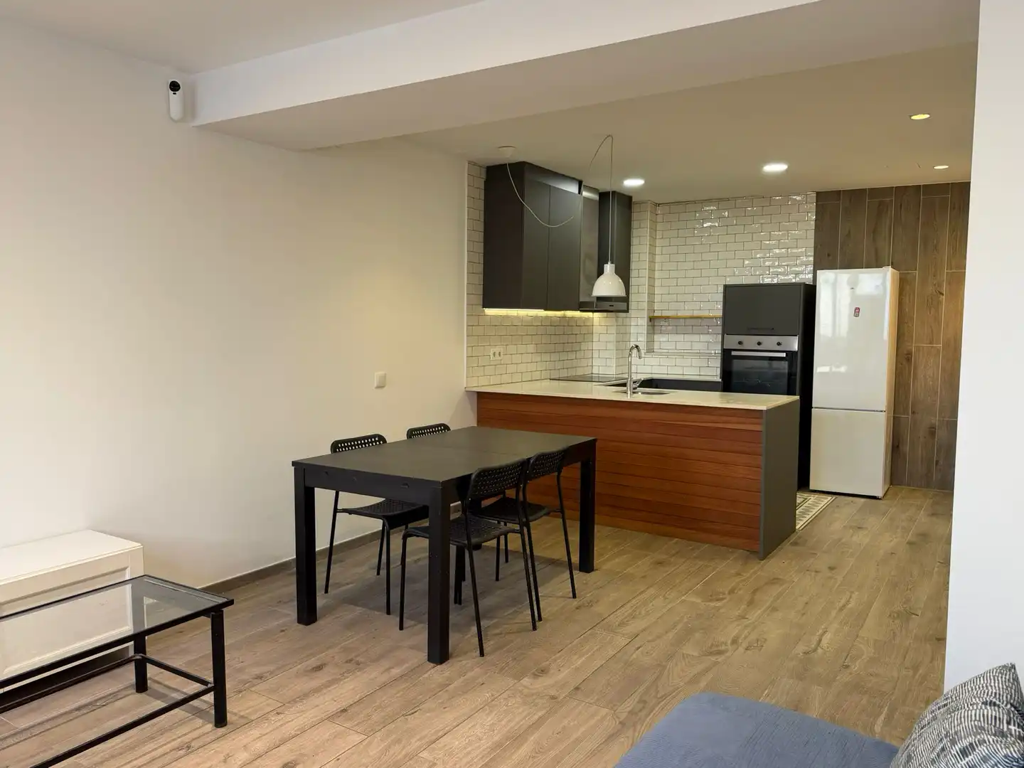 Local de alquiler en La Font d'en Fargues, Horta - Guinardó