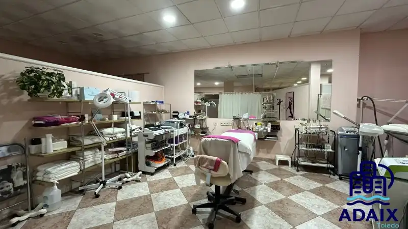 Local en venta en Toledo con Aire acondicionado