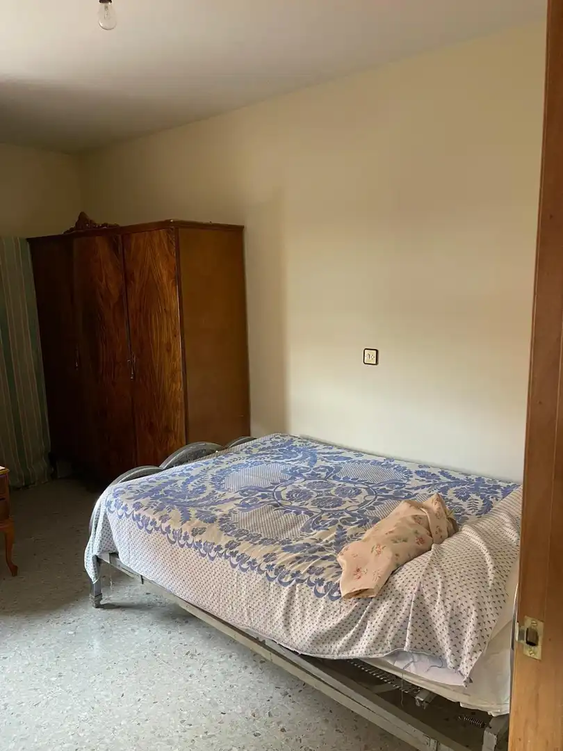 Bedroom of Flat for sale in Saldaña  with Heating, Terrace and Furnished