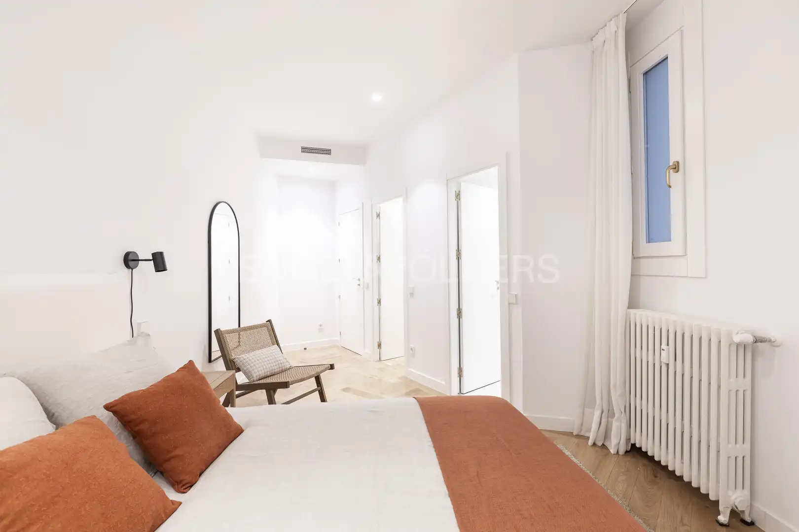 Schlafzimmer von Wohnung zum Verkauf in Madrid mit Klimaanlage, Heizung und Möbliert