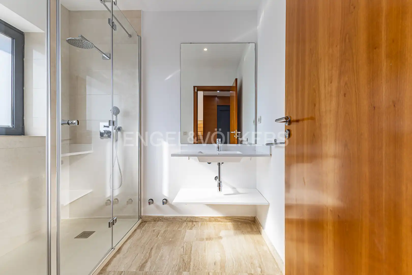 Bathroom of Houses for sale in Sant Cugat del Vallès  with Air Conditioner, Heating and Private garden