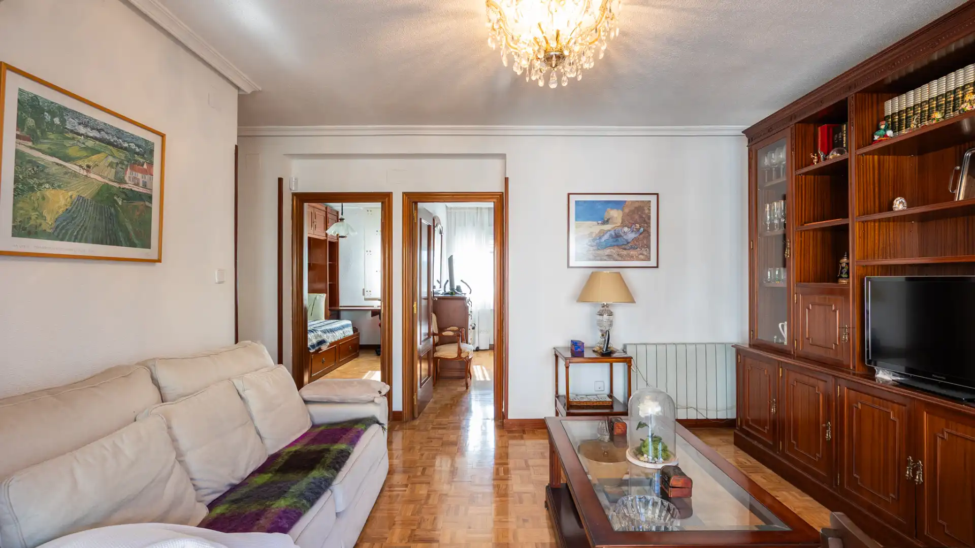 Living room of Flat for sale in  Madrid Capital  with Air Conditioner, Heating and Terrace