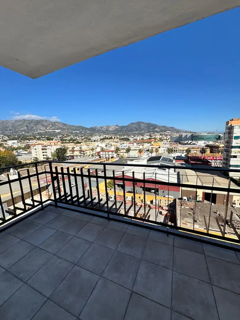 Vista exterior de Pis en venda en Mijas amb Aire condicionat, Terrassa i Traster
