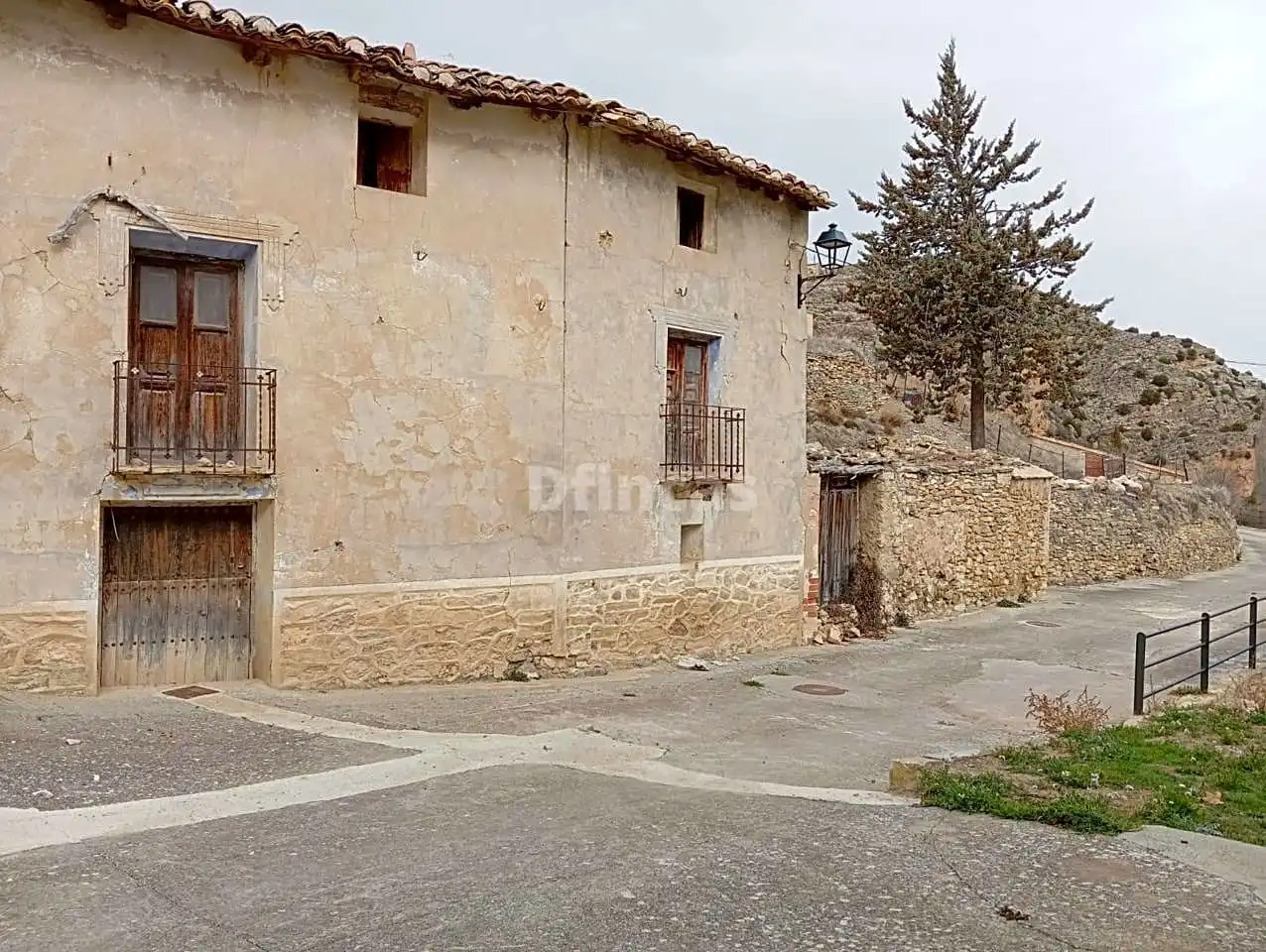 Country homes for sale in Manuel Torán, Cubla