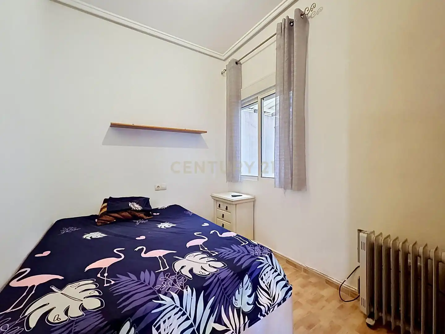 Bedroom of Flat for sale in San Miguel de Salinas