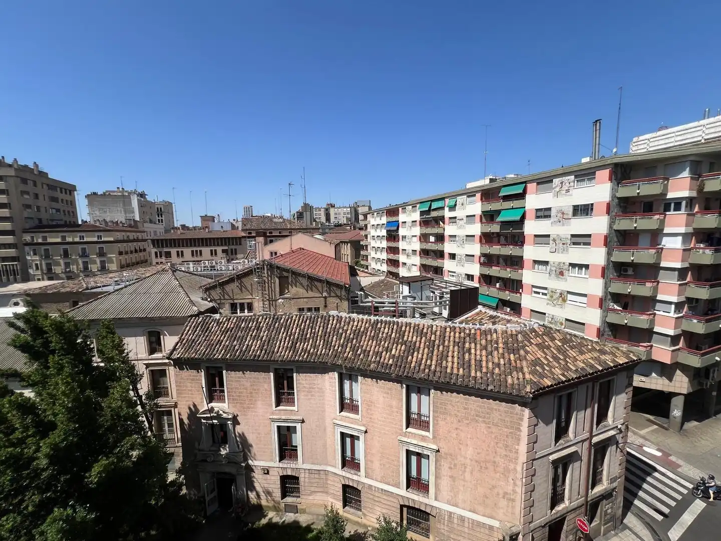 Vista exterior de Pis en venda en Zaragoza amb Aire condicionat, Calefacció i Parquet