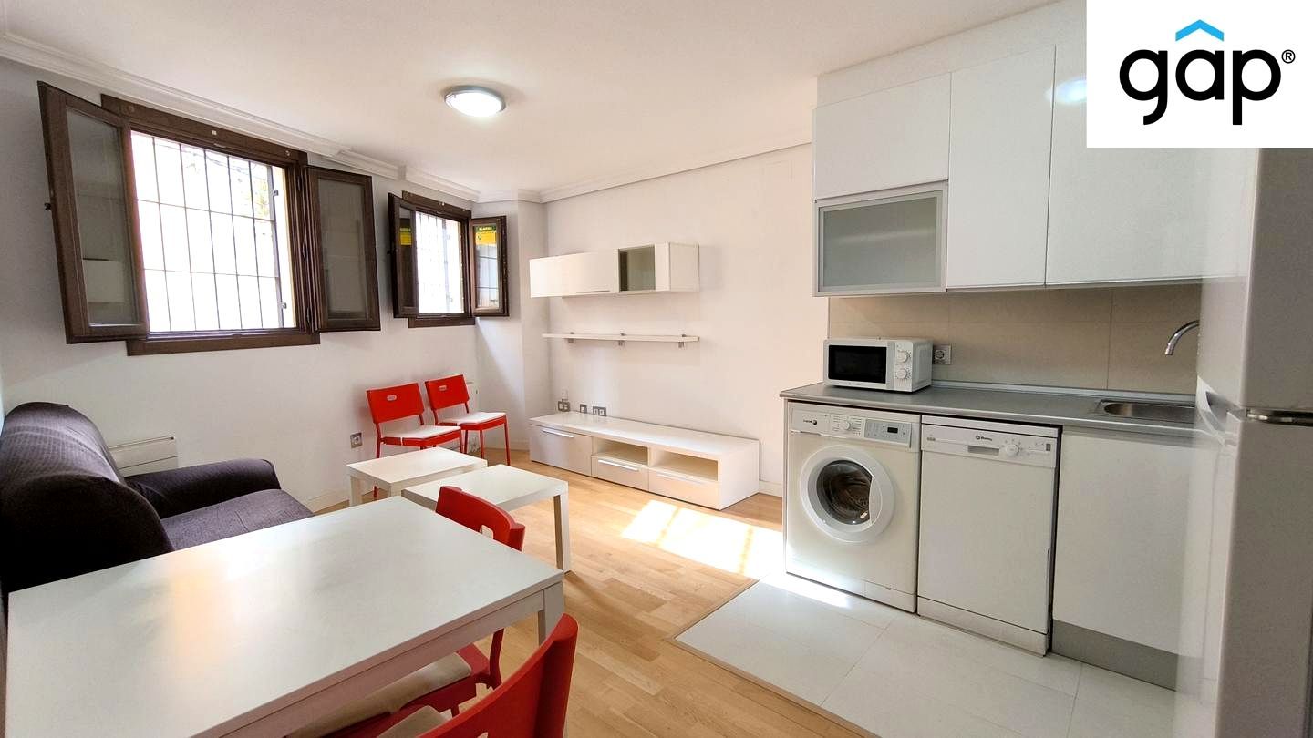 Kitchen of Apartment for rent in Cuenca Capital  with Heating and Furnished