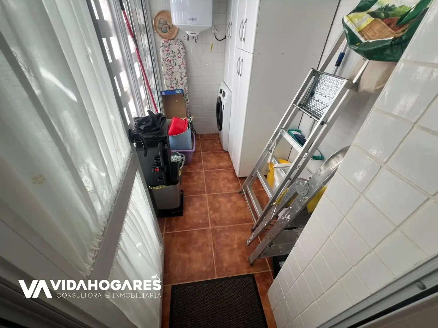 Kitchen of Flat for sale in Rota  with Air Conditioner, Terrace and Storage room