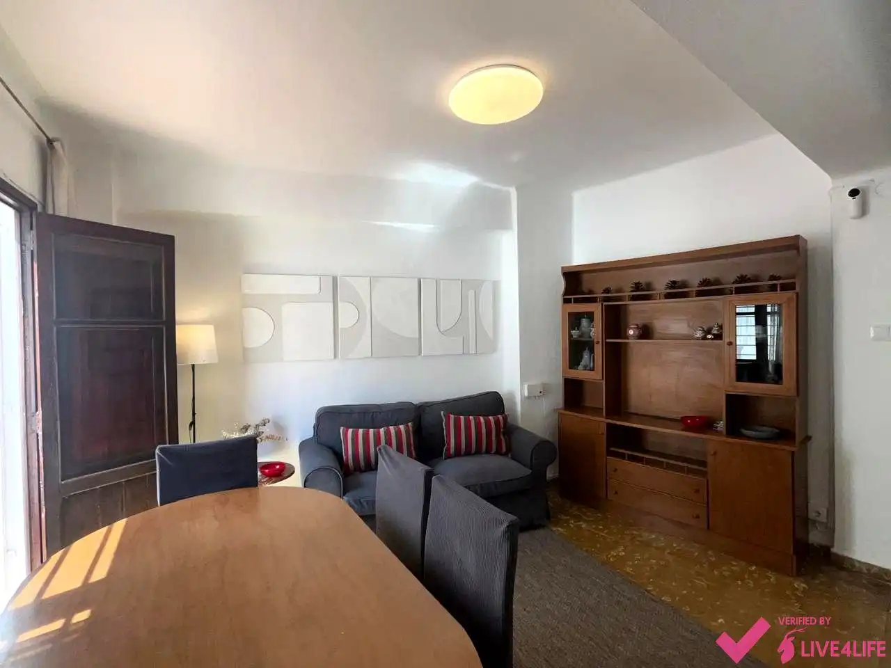 Sala d'estar de Pis de lloguer en Valencia amb Terrassa i Moblat