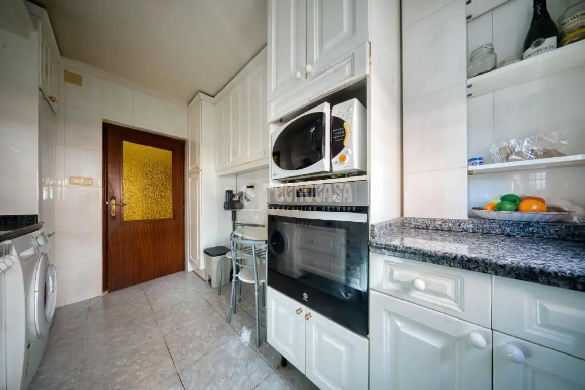Kitchen of Flat for sale in Valladolid