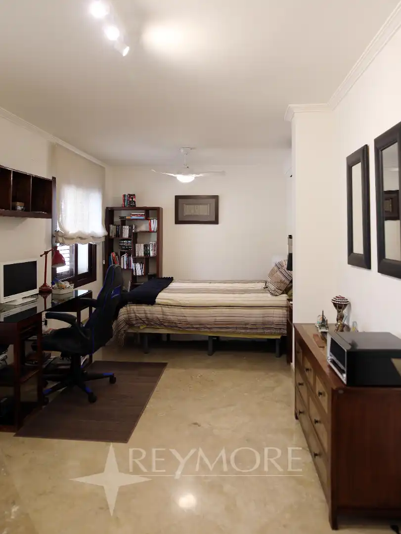 Habitación de Casa o chalet en venta en Córdoba con Aire acondicionado, Calefacción y Jardín privado