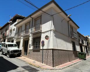 Vista exterior de Casa o xalet en venda en Jódar amb Terrassa