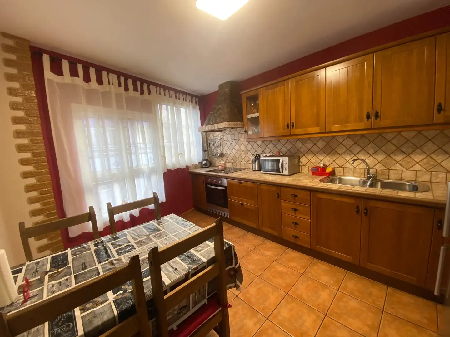 Küche von Einfamilien-Reihenhaus zum Verkauf in La Aldea de San Nicolás  mit Terrasse, Möbliert und Ofen
