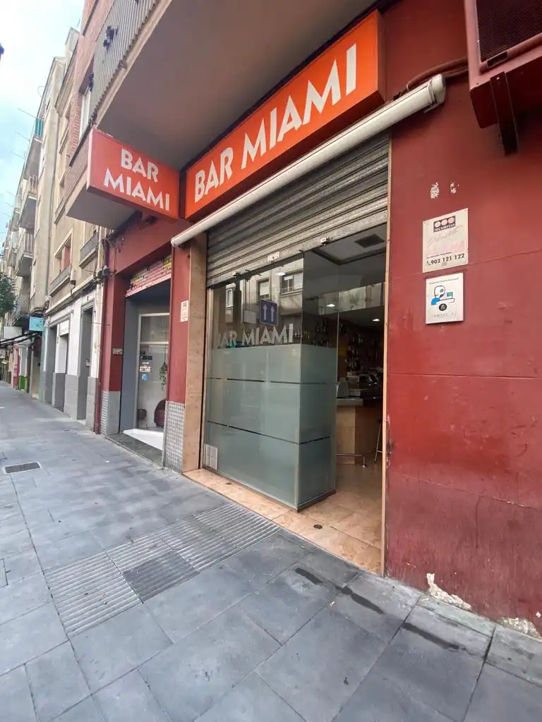 Local en venta en Alcoy / Alcoi con Aire acondicionado y Amueblado