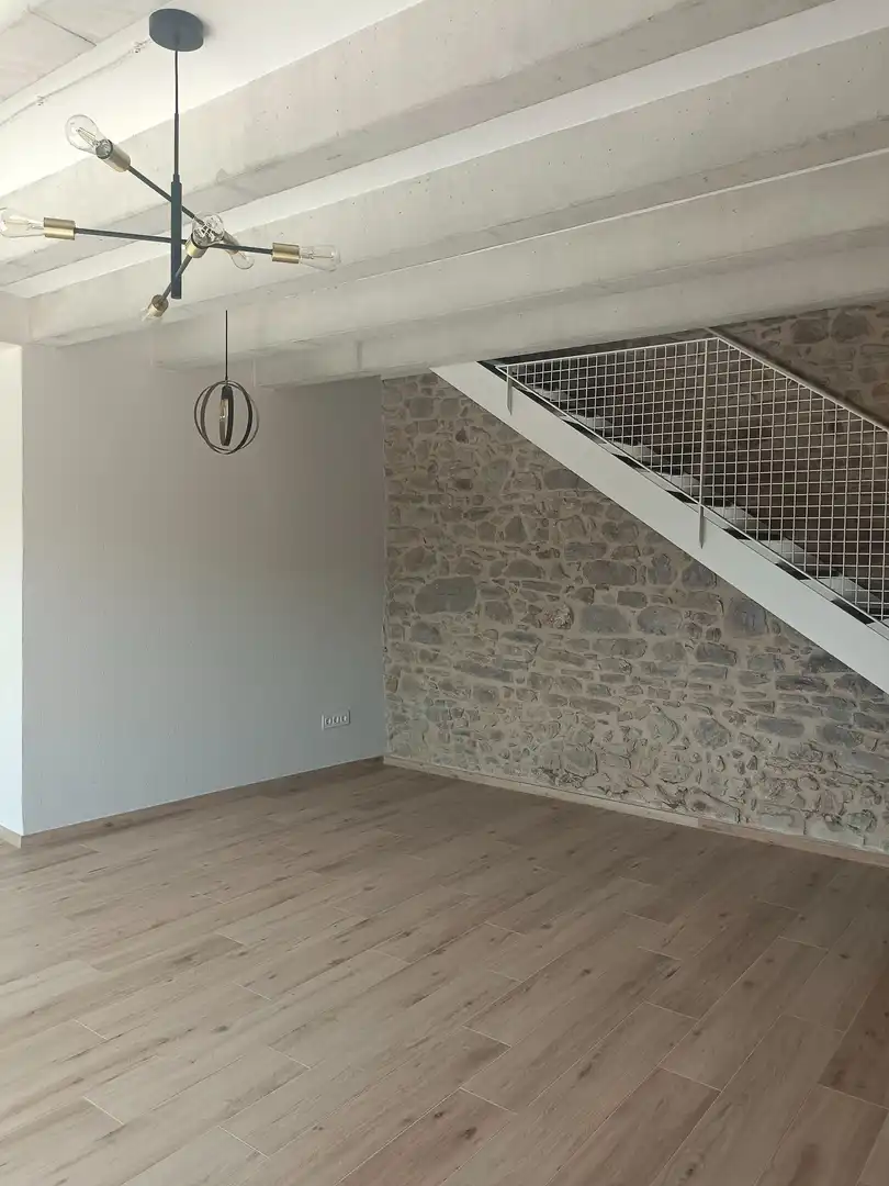 Casa o xalet de lloguer en Sant Aniol de Finestres amb Aire condicionat, Calefacció i Jardí privat
