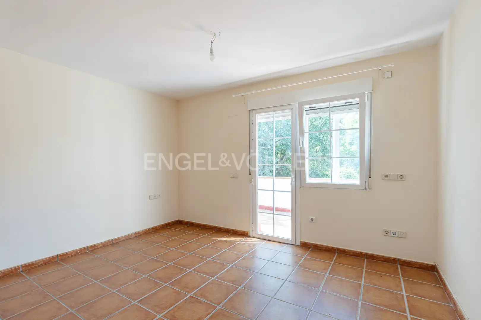 Houses for sale in Valdemorillo  with Heating, Private garden and Parquet flooring