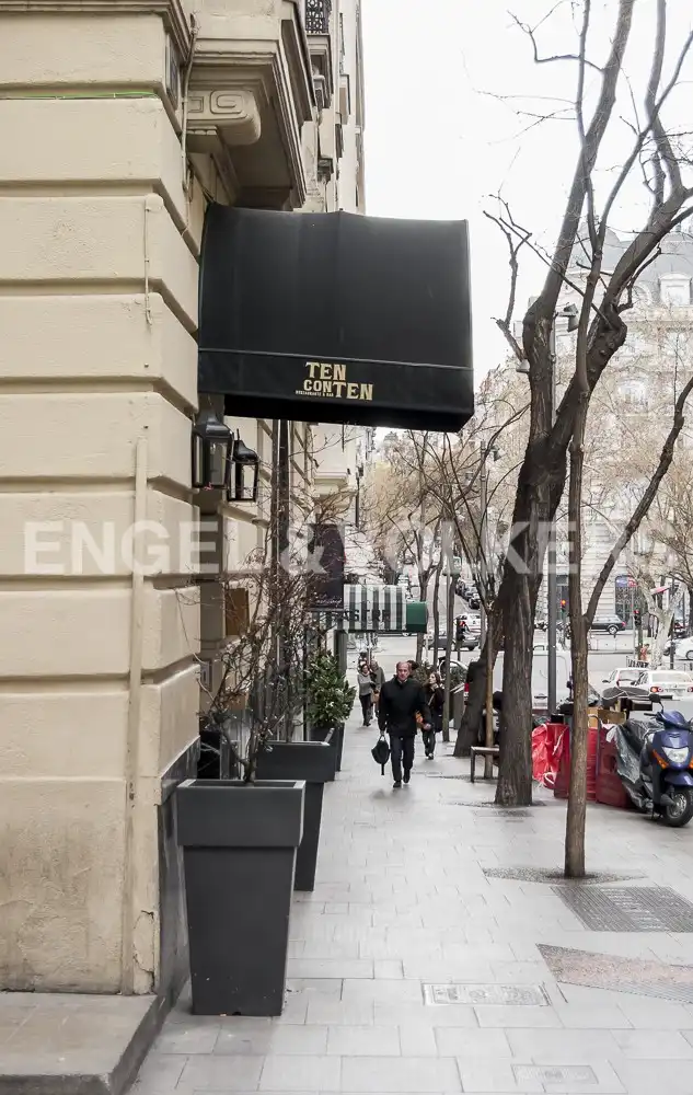 Vista exterior de Apartamento en venta en Madrid con Aire acondicionado, Calefacción y Trastero