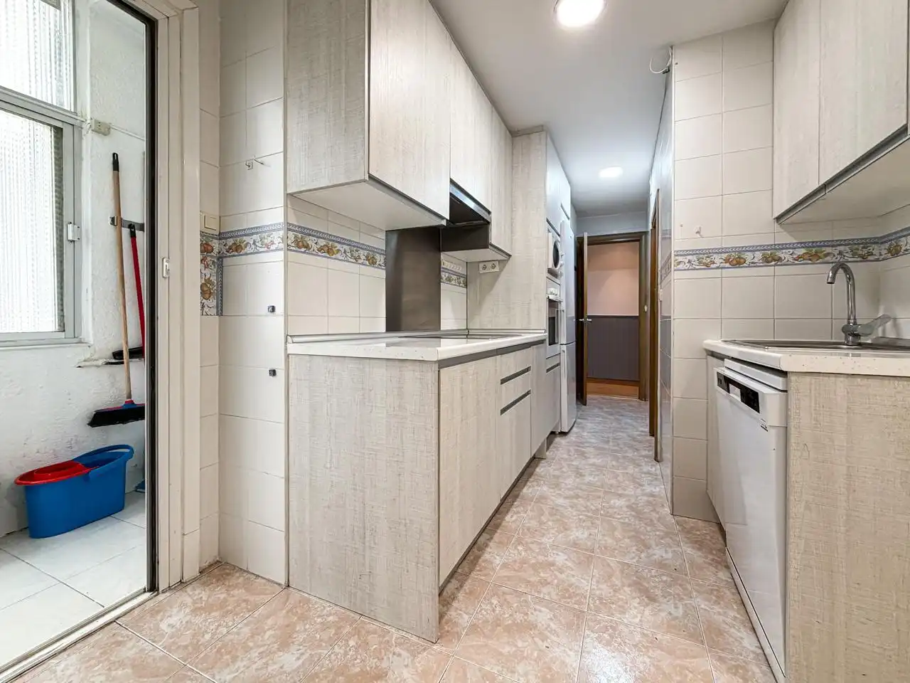 Cocina de Piso en venta en Madrid con Aire acondicionado, Calefacción y Terraza