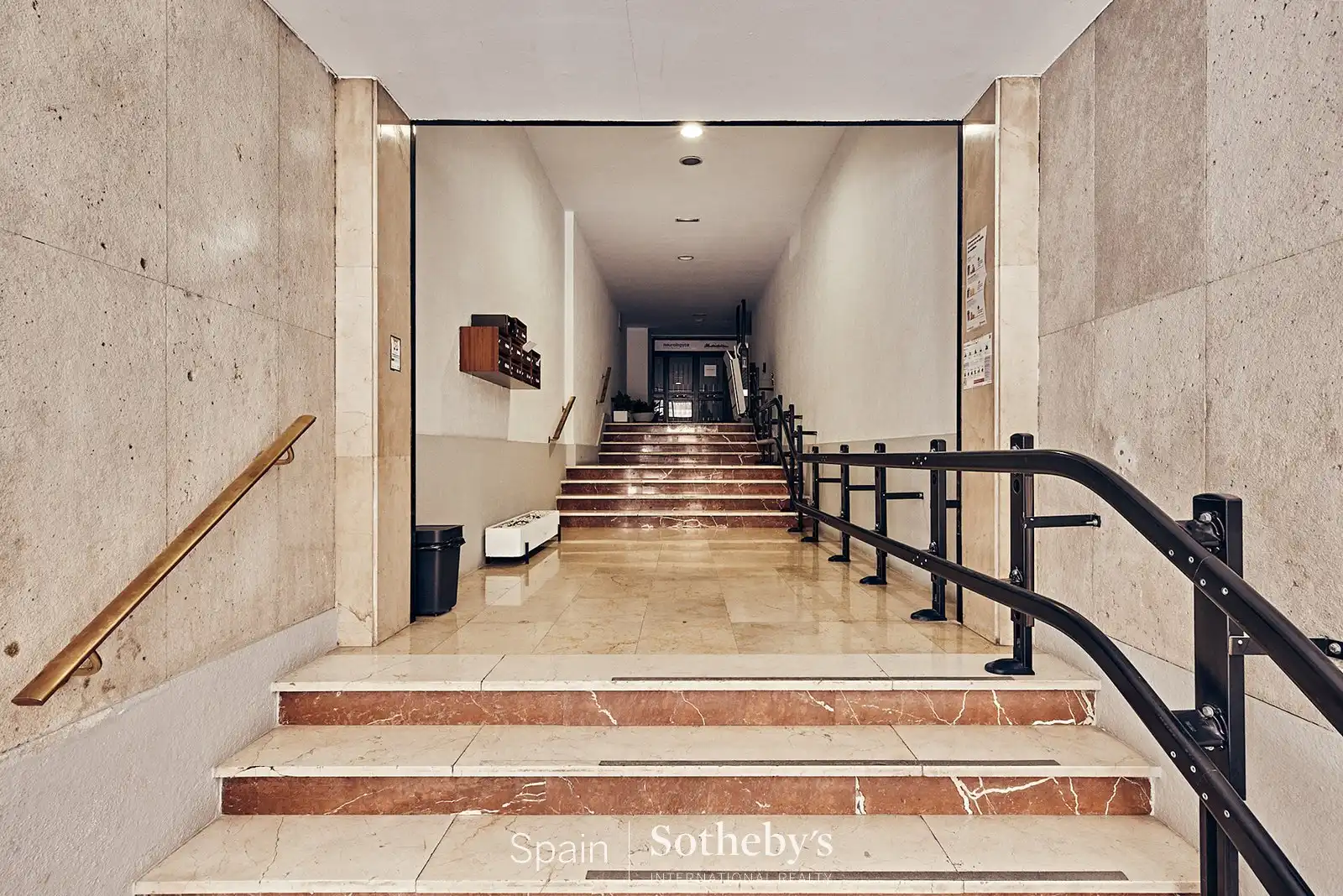 Apartamento en venta en Madrid con Aire acondicionado, Calefacción y Terraza